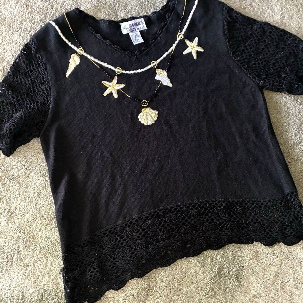 Vintage Black Crochet Lace Trim Top Embroidered Seashell + Starfish Necklace L